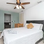 6 Bedroom Bucs Airport Mall Beach Wifi