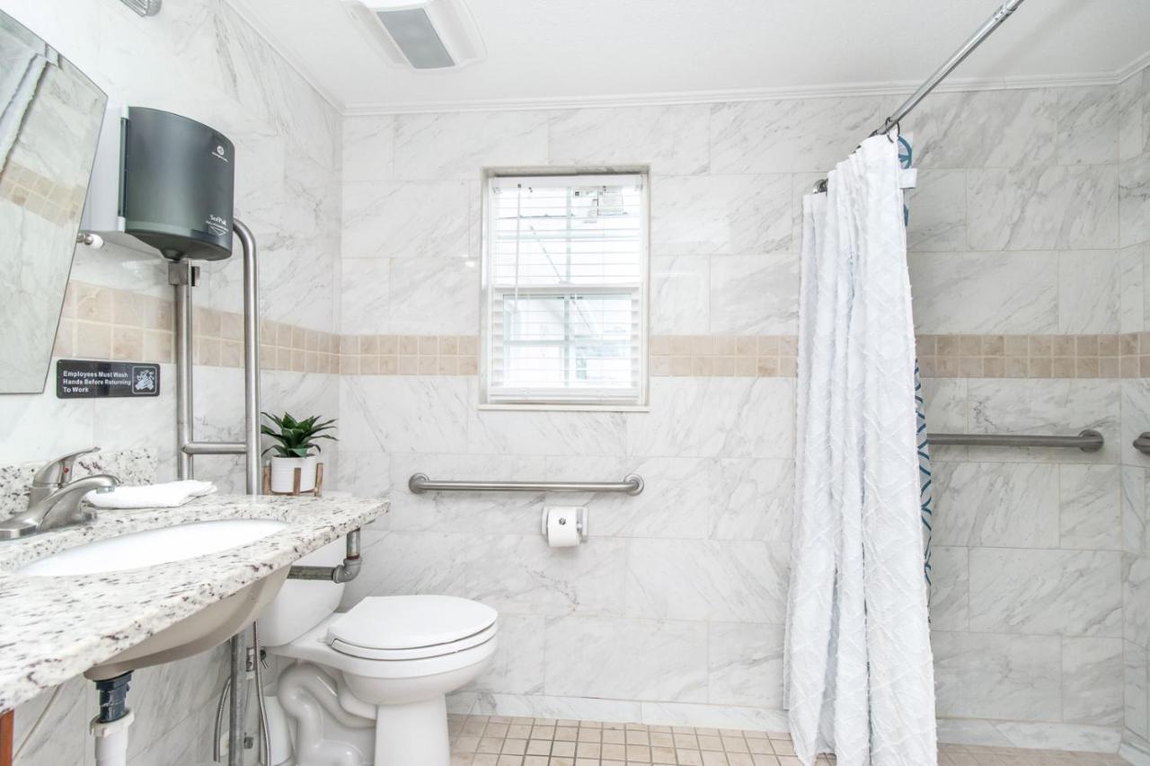 6 Bedroom Bucs Airport Mall Wifi * Tampa